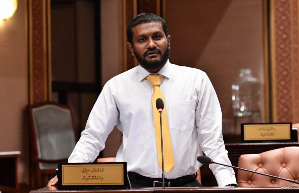 ދަ ޑިމޮކްރެޓްސްއަށް ދިޔައީ ވައްކަންކޮށްކޮށް ސަލާމަތް ނުވެފަތިބި ބައެއް - ޝިފާއު