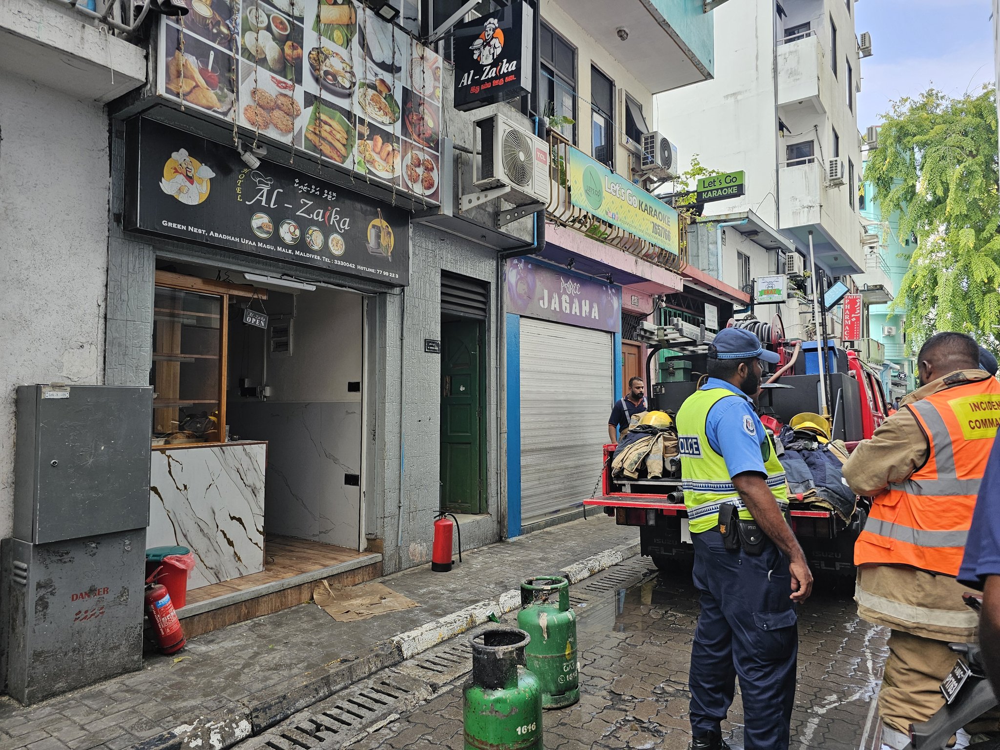 އަލްޒައިކާ ކެފޭގައި އަލިފާނުގެ ޙާދިސާއެއް ހިނގައިފި