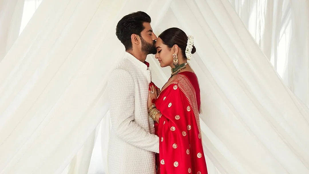 ސޮނާކްޝީ ސިންހާ ބަލިވެއިންކަމަށް ދެކެވޭ ވާހަކަތަކަކީ ތެދެއްތަ؟