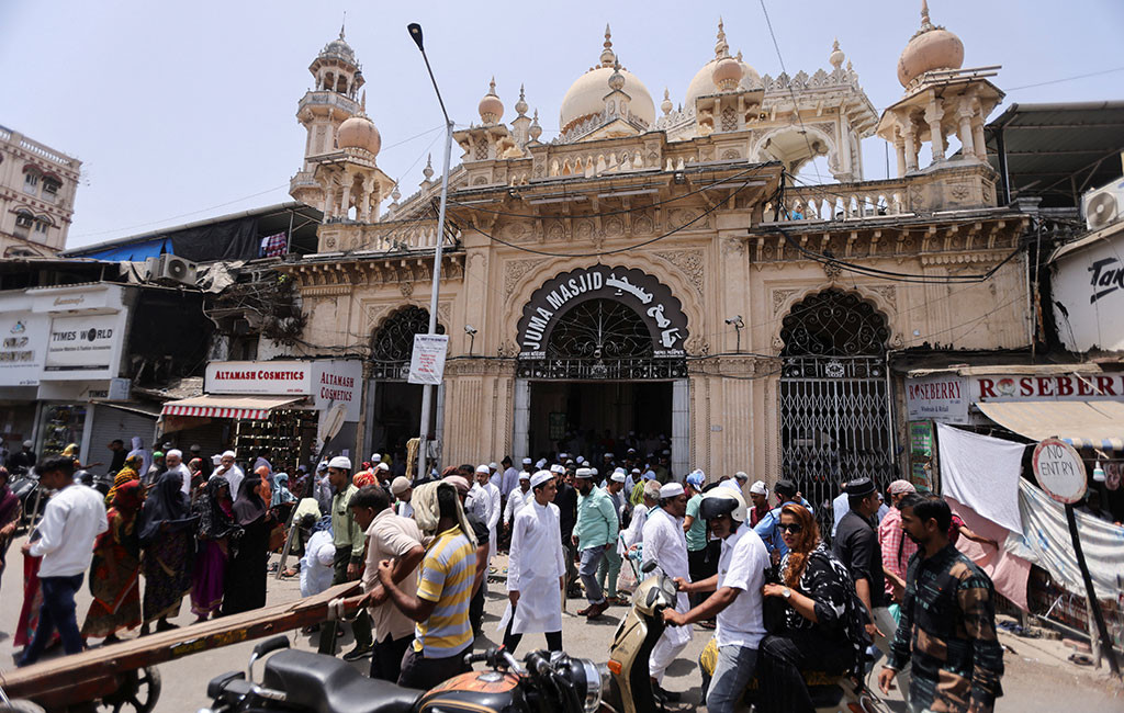 ހިންދޫއިންގެ އެދުމަށް އިންޑިއާގެ މިސްކިތްތަކުން ގޮވާ ބަންގީގެ އަޑު މަޑުކޮށްފި