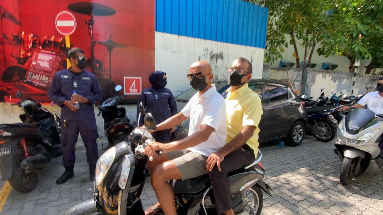 ވޯޓަށް ނުފޫޒު ފޯރުވާކަމުގެ ތުހުމަތު ރައީސް ނަޝީދަށް