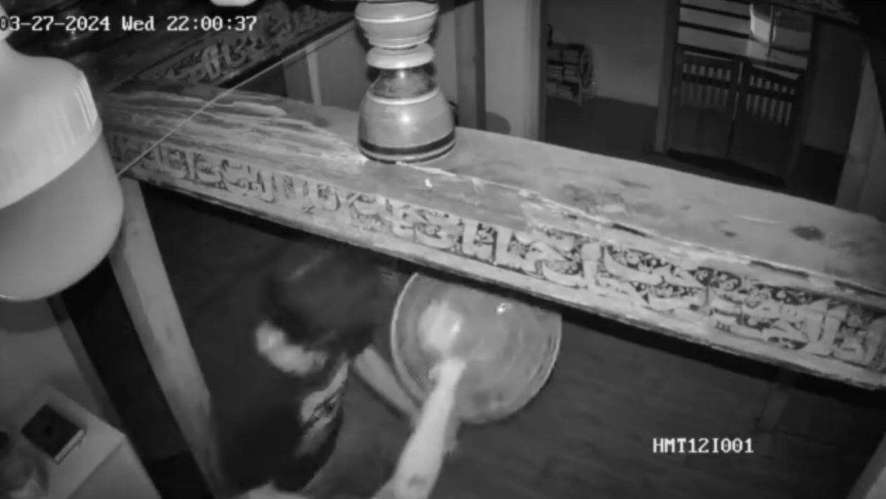 ތަގުވާ މިސްކިތުން ވައްކަންކުރި މީހަކު ހައްޔަރުކޮށްފި