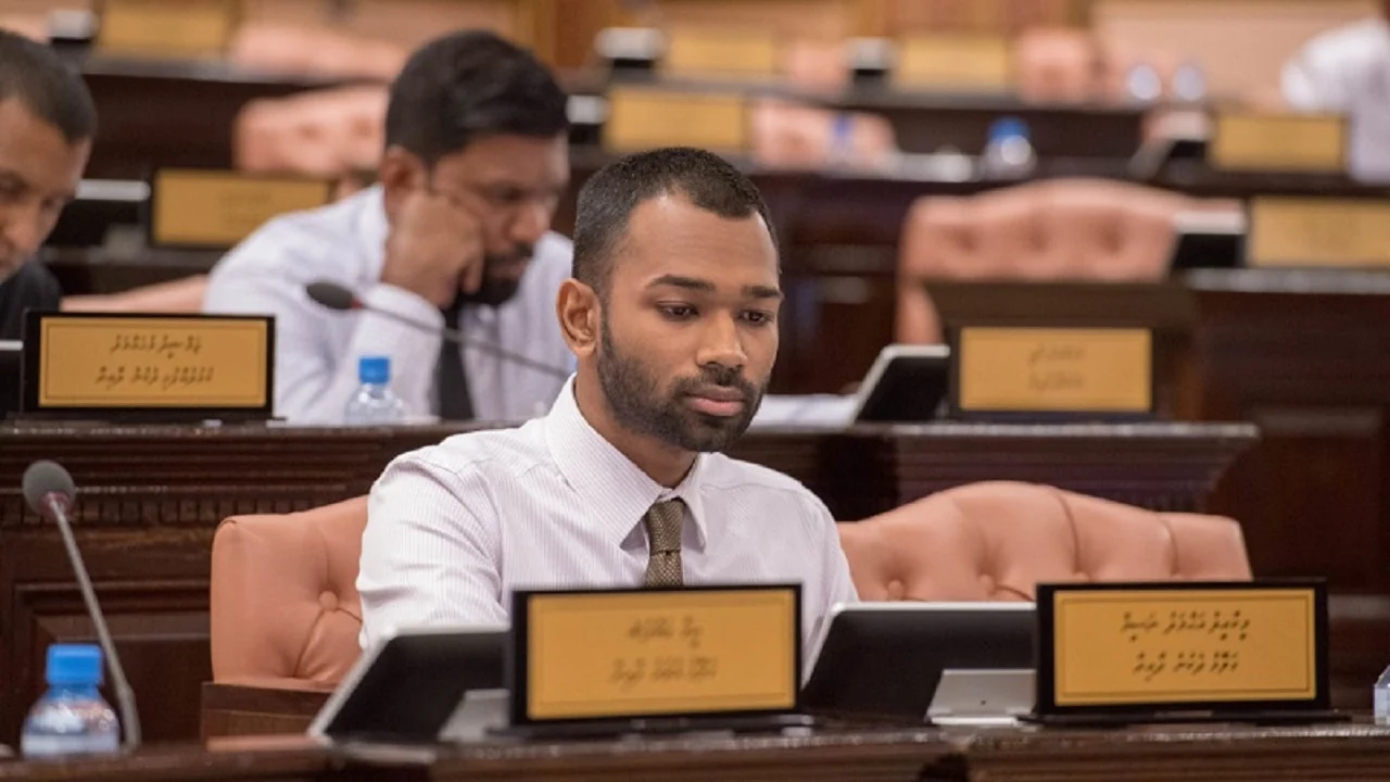 އިސްރާއީލް ޕާސްޕޯޓް މަނާކުރަން ހުށަހެޅި ބިލް މާދަމާއަށް އެޖެންޑާކޮށްފި