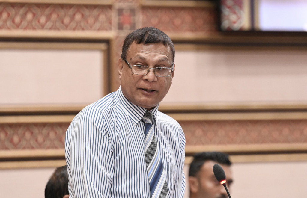 ރާއްޖެއަށް ޑިމޮކްރަސީގައި ލިބިފައިވާ ކުރިއެރުމަކީ އެންމެ މީހެއްގެ މަސައްކަތެއްނޫން: ޝަރީފް