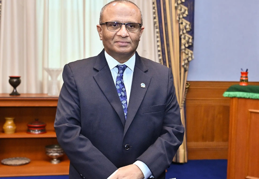 ސުޕްރީމް ކޯޓުން ސޯޝަލް މީޑިއާގައި ރައީސްއާ މުއާމަލާތުކުރުމަކީ ޝަރުއީ ދާއިރާގެ ނަޒާހަތްތެރިކަމަށް އުނިކަން ލިބޭ ކަމެއް: ހުސްނުއްސުޢޫދު