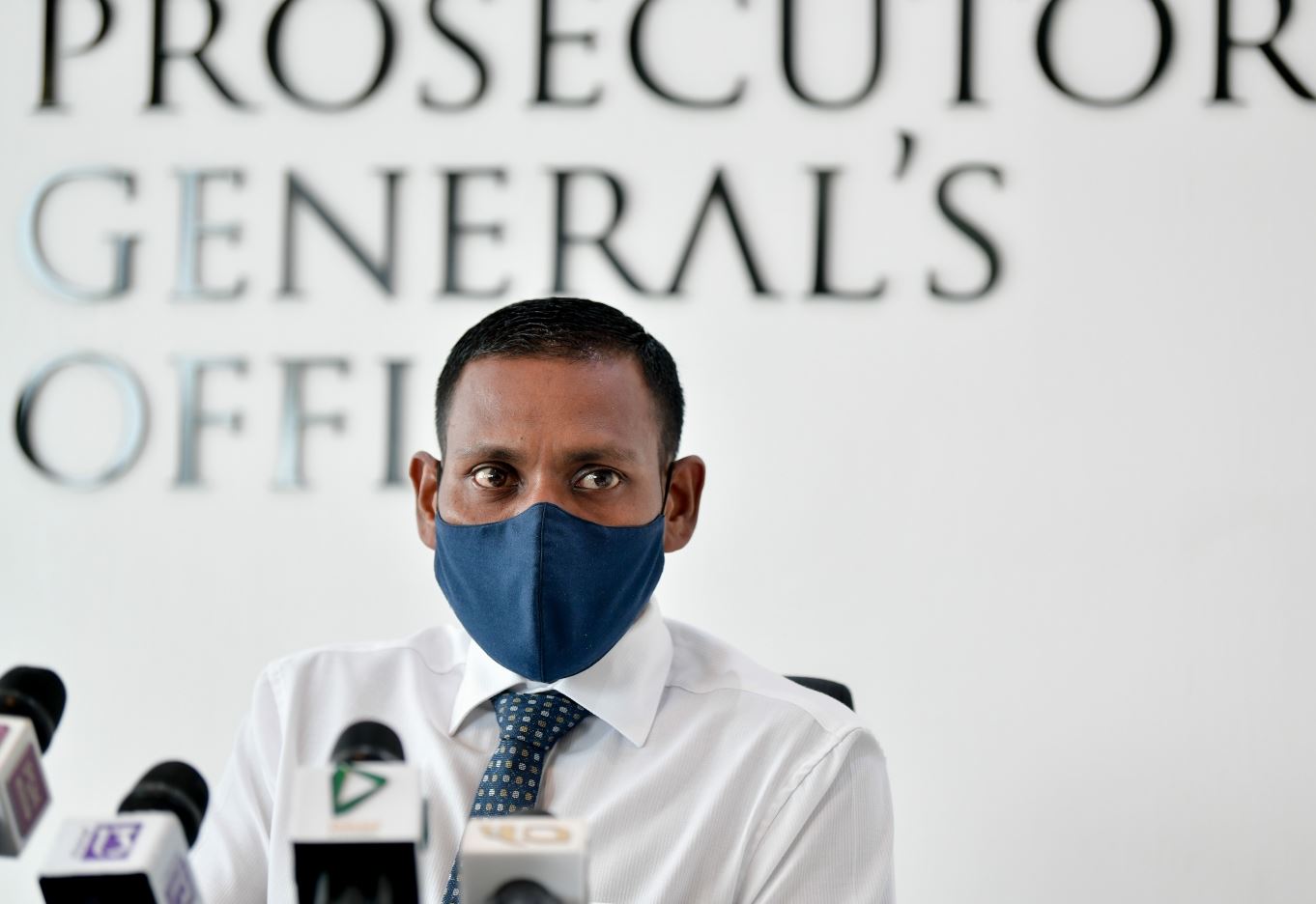 ޕީޖީ ޝަމީމް ވަކިކުރަން އެމްޑީޕީ ޕާލިމެންޓްރީ ގުރޫޕުން ނިންމައިފި