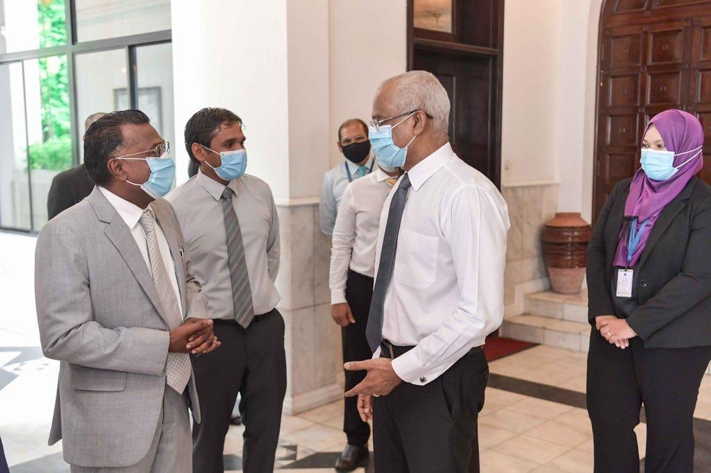ރައީސް ޞާލިހާ ހަތަރުކަޅި ހަމަވެ ކުރިންގޮވި ހުރިހާ އެއްޗެއް ޖާބިރުގެ ހަނދާނުން ފޮހެވިއްޖެ