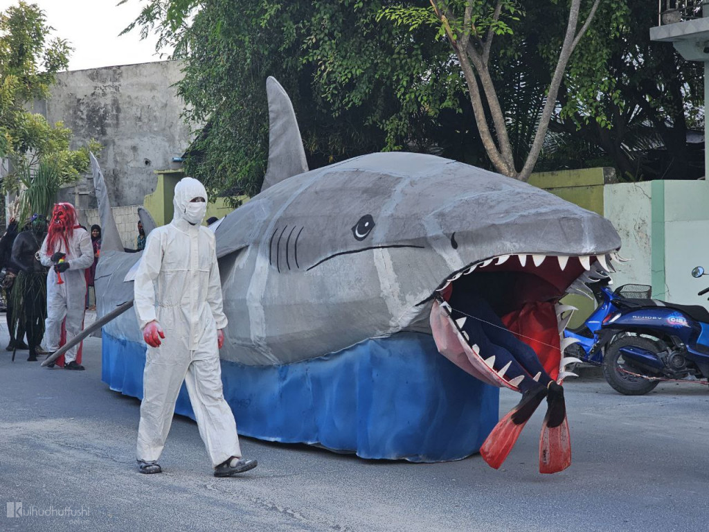 ކުޅުދުއްފުށީގެ މާލި ޕެރޭޑުން ފެނުނީ ބިނާކުރަނިވި ފާޑުކިއުންތަކެއް: މިނިސްޓަރ ޝިޔާމް