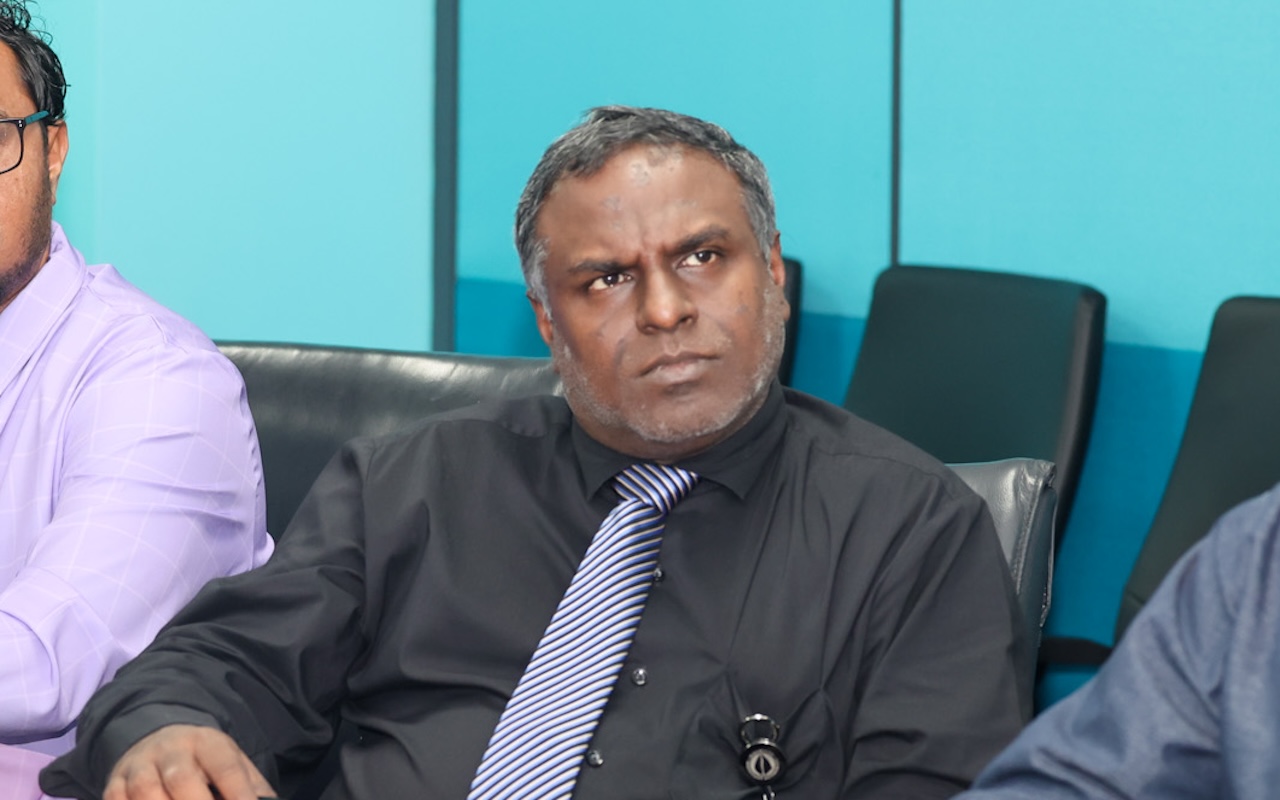 އެފްއައިޔޫގެ ވެރިއަކަށް މިފަހުން އައްޔަނުކުރި ސާޖިދު ސަސްޕެންޑުކޮށްފި