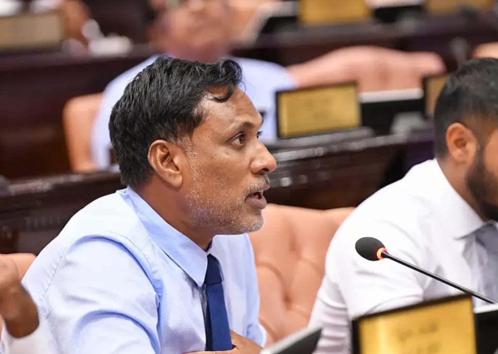 ޑރ. ޝަމްހީދު ގޮވާލެއްވީ، މަސްވެެރި ސިނާއަތް ދެމެހެއްޓުމަށްޓަކައި، ބާނާ މަހުގެ އަގުމަތިކުރަން