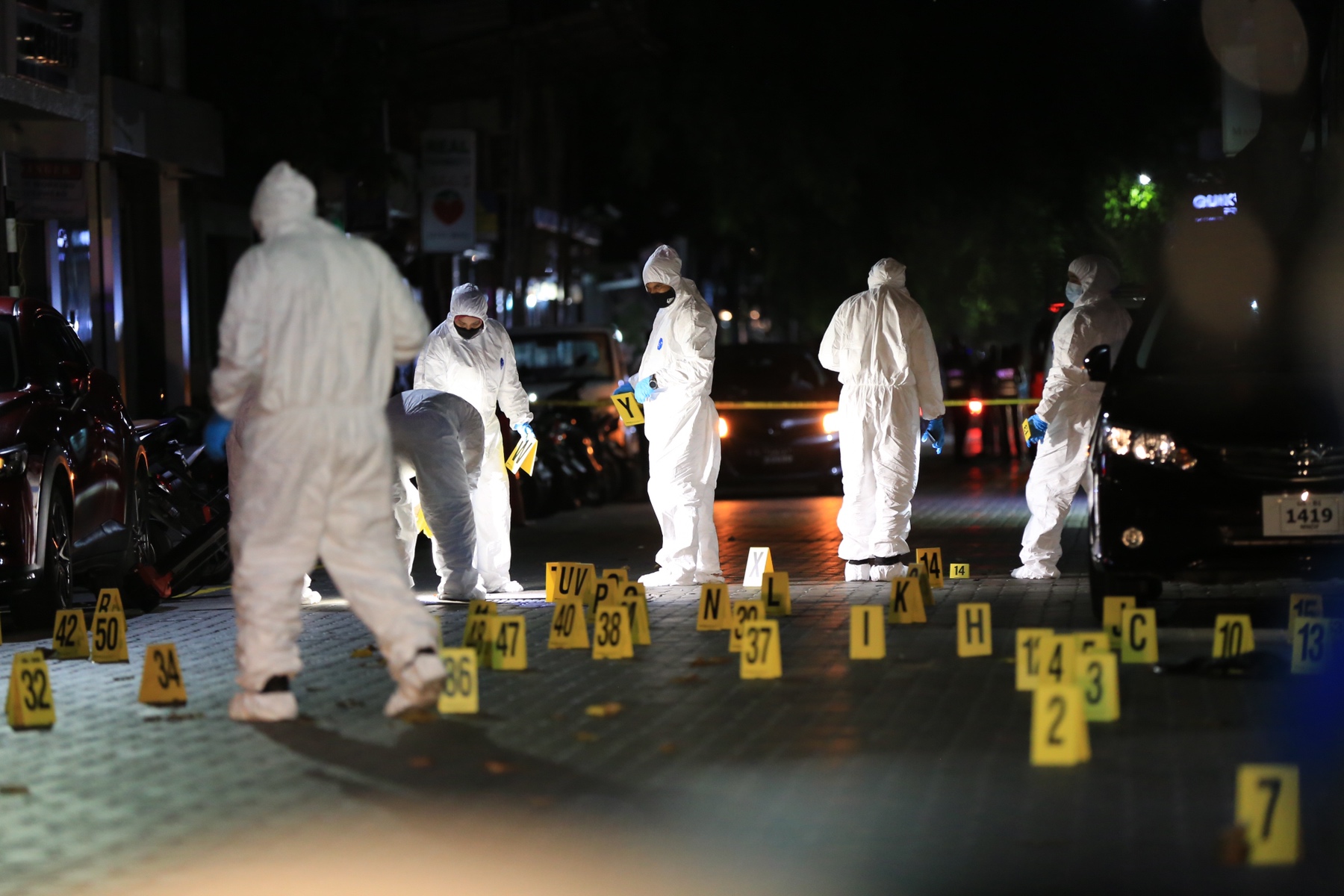 ރިމޯޓް ކޮންޓްރޯލް އެހީގައި އައިއީޑީ ގޮއްވާލި މަންޒަރު ހުރީ އަތަމާ ޕެލަސްގެ ސީސީޓީވީއަށް އަރާފައި