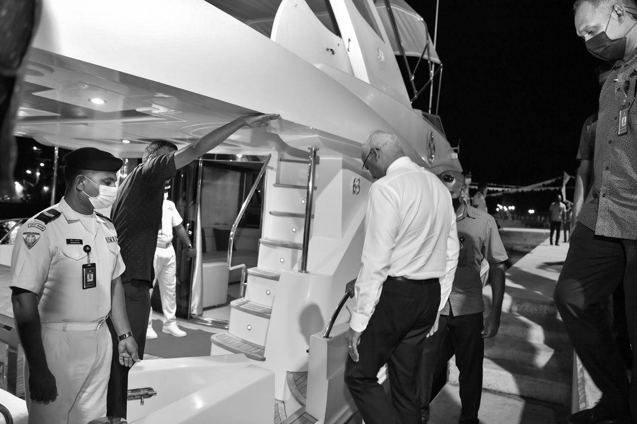 ރައީސް އަރިއަތޮޅު އުތުރުބުރީގެ ހަ ރަށަކަށް ކުރެއްވި ދަތުރުފުޅު ނިންމަވާލައްވައިފި