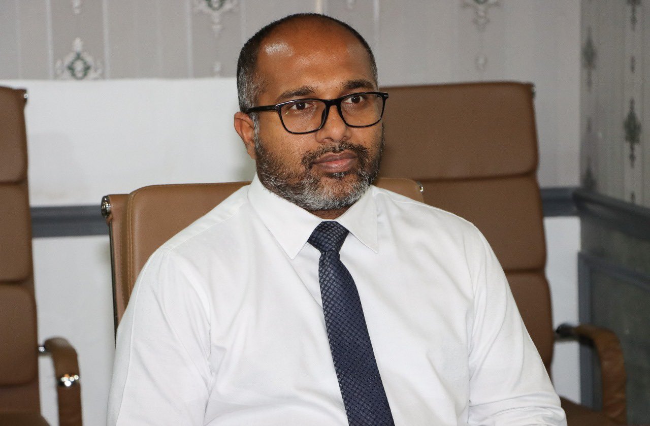 ވަޒީރު އިހުސާންގެ އިތުބާރު ނެތްކަމުގެ މައްސަލަ މާދަމާގެ ޖަލްސާއަށް ތާވަލުކޮށްފި