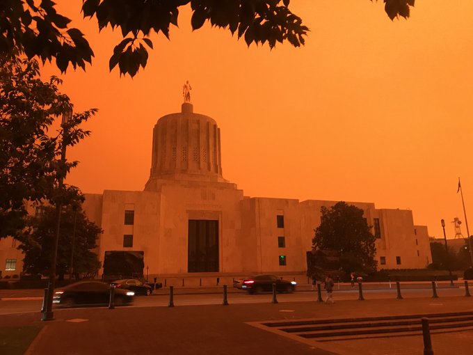 Salem, Oregon looking like mars/ Social Media