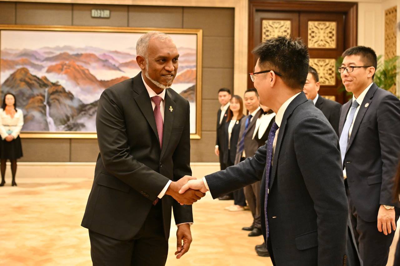 "އިންޑިއާއާ ގައުމުތަކާ ގުޅުން ގޯސްވަނީ މި ސަރަހައްދުގެ "ބޮސް" އަށް ހެދިގެން އުޅޭތީ"