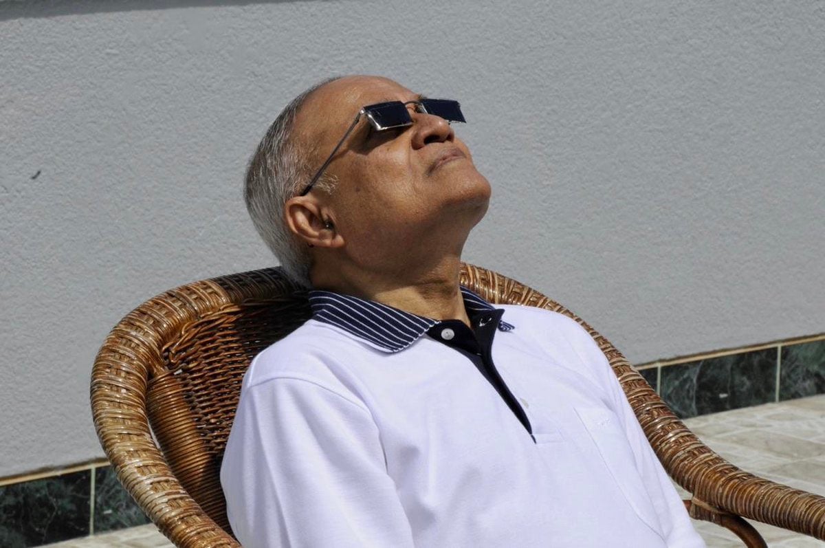 މައުމޫންގެ ފަލަކީ ހިސާބު: މާދަމާއަކީ ރޯދަމަހުގެ ފުރަތަމަ ދުވަސް