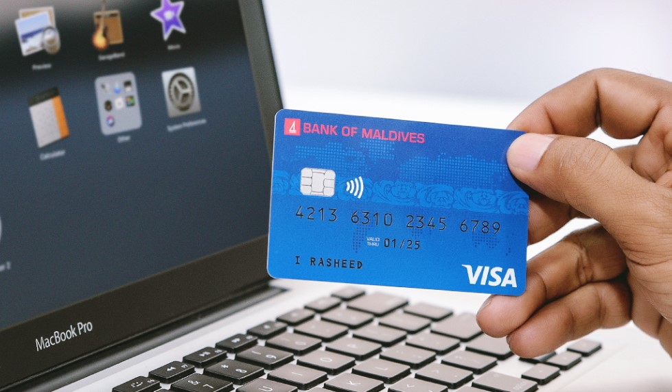 ބީއެމްއެލްގެ ޑޮލަރު ލިމިޓު 250 ޑޮލަރުން 25 ޑޮލަރަށް ކުޑަކުރަނީ