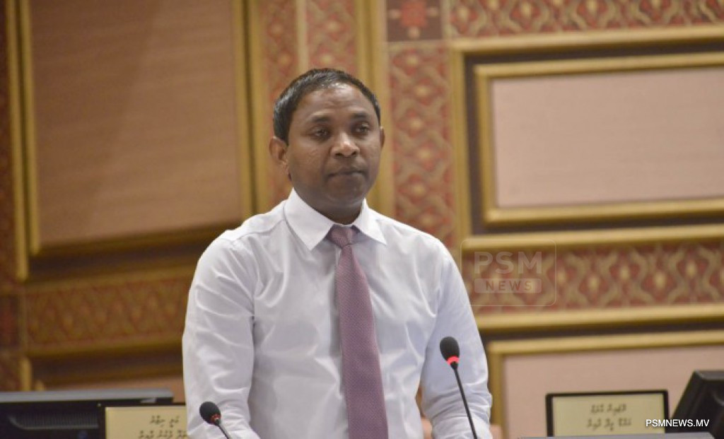 ސައުދު ހުސައިން މަޖިލިސްގައި ވާހަކަ ދައްކަވަނީ