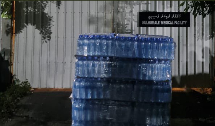 ހެޕީ މާކެޓުން ހަދިޔާކުރި ފެން ބަލައިގަތީ ފެން ހުސްވެގެނެއް ނޫން: އައިޖީއެމްއެޗް