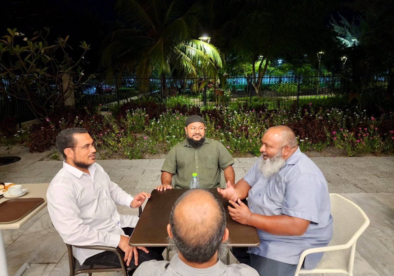ކަނބަލުން ބައިޢަތު ހިފުން އޮންނަނީ ބައްދައި ހޭކިގަނެގެނެއްނޫން: ޒައިދު