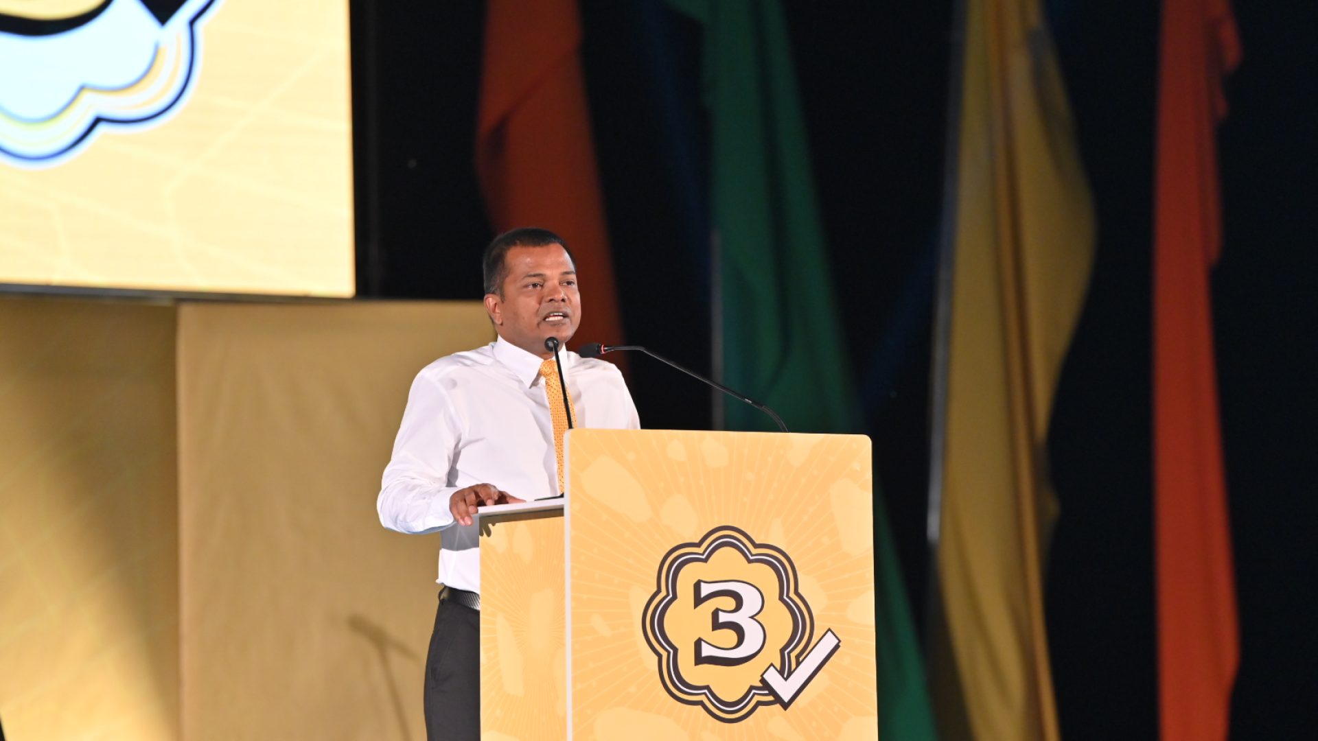 ކޮންމެ ބޭފުޅަކަށް 4.5 މިލިއަން؛ ކުރީގެ ރައީސުންނަށް އިނާޔަތްދިނުމުގެ މަޤްސަދު ޙާސިލެއްނުވޭ: ނިޒާރު