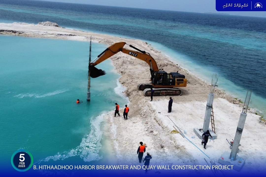 ހިތާދޫ ބަނދަރު: ކޮންކްރީޓް ޖެޓީ ހެދުމުގެ މަސައްކަތުގެ 32 އިންސައްތަ ނިމިއްޖެ