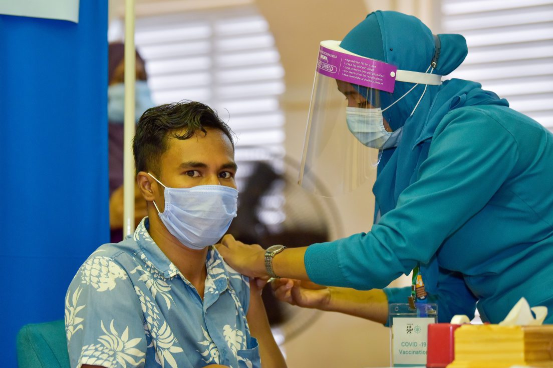 ކޯވިޑް-19: ބޫސްޓަރ ޑޯސް ޖެހިމީހުންގެ ޢަދަދު 91 ހާހުން މައްޗަށް