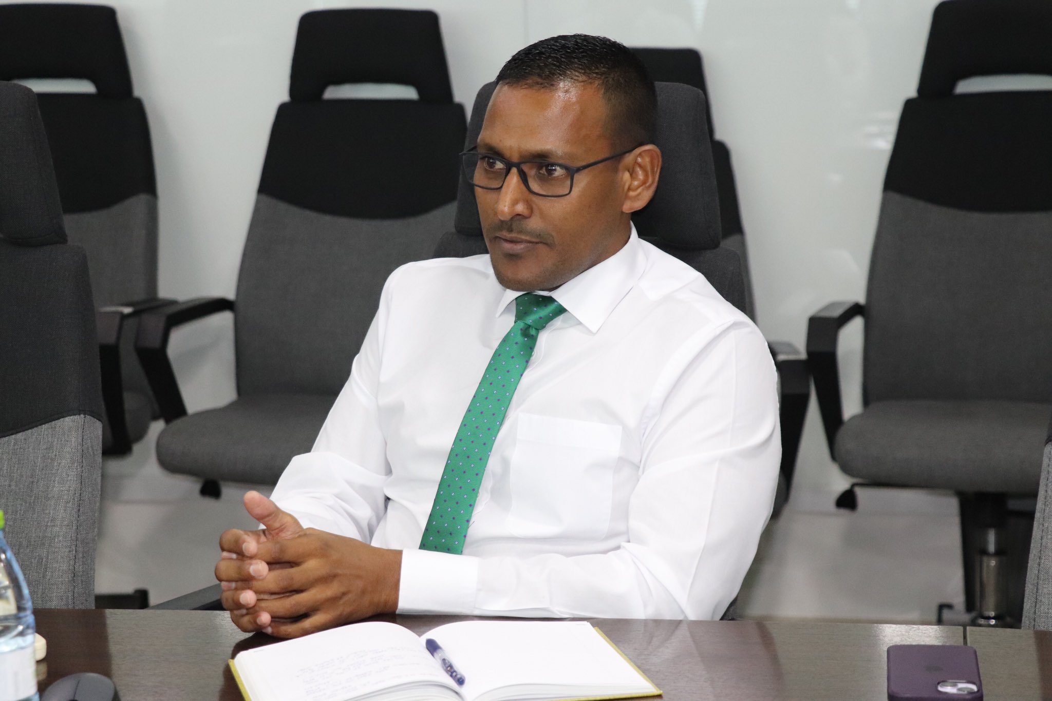 ކޯޓުގެ ހުރުމަތް ކެނޑި މައްސަލައެއްގައި ޕީޖީ އޮފީސް 10000 ރުފިޔާއިން ޖޫރިމަނާކޮށްފި