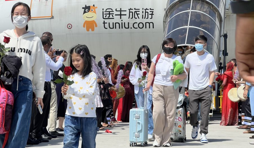 އަހަރުގެ މިހާތަނަށް 1.6 މިލިއަން ފަތުރުވެރިން ރާއްޖެ ޒިޔާރަތްކޮށްފި