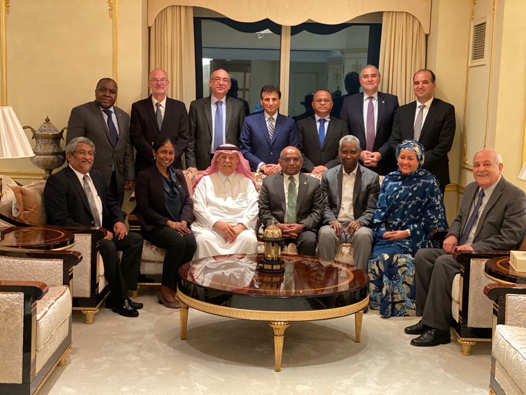 ޝާހިދު ވަޢުދު ފުއްދެވުމަށް 35 ޤައުމެއްގެ މަންދޫބުންނާ ބައްދަލުކުރަށްވައިފި