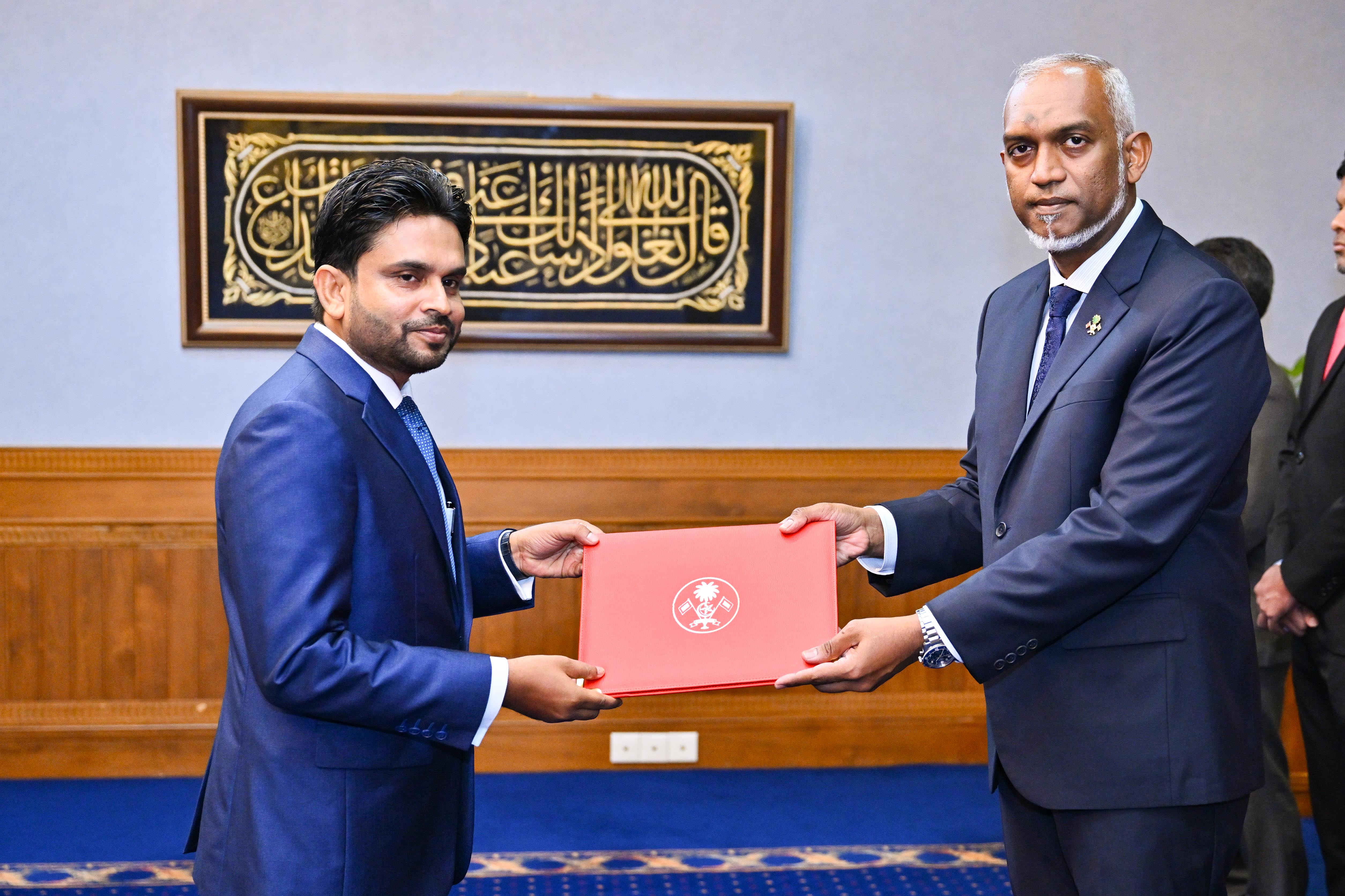 ސުޕްރީމް ކޯޓުގެ ފަނޑިޔާރުކަމުގެ މަޤާމަށް ޝަހީދު ޢައްޔަންކުރައްވައިފި