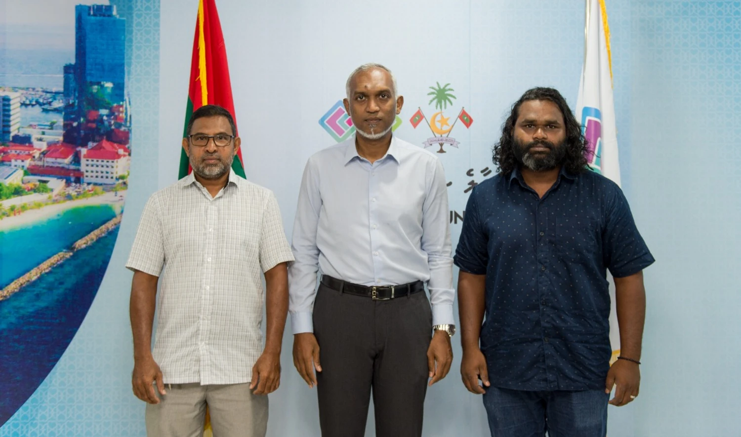 ހިޔާ ޔޫނިއަންގެ ކަންބޮޑުވުންތައް މޭޔަރާއި ޙިއްސާކޮށްފި