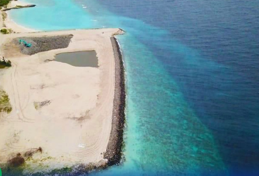 ވެލިދޫ ދޯނި އެހެލާ ސަރަހައްދުގެ ބޮޑު ބައެއް ނިމިއްޖެ