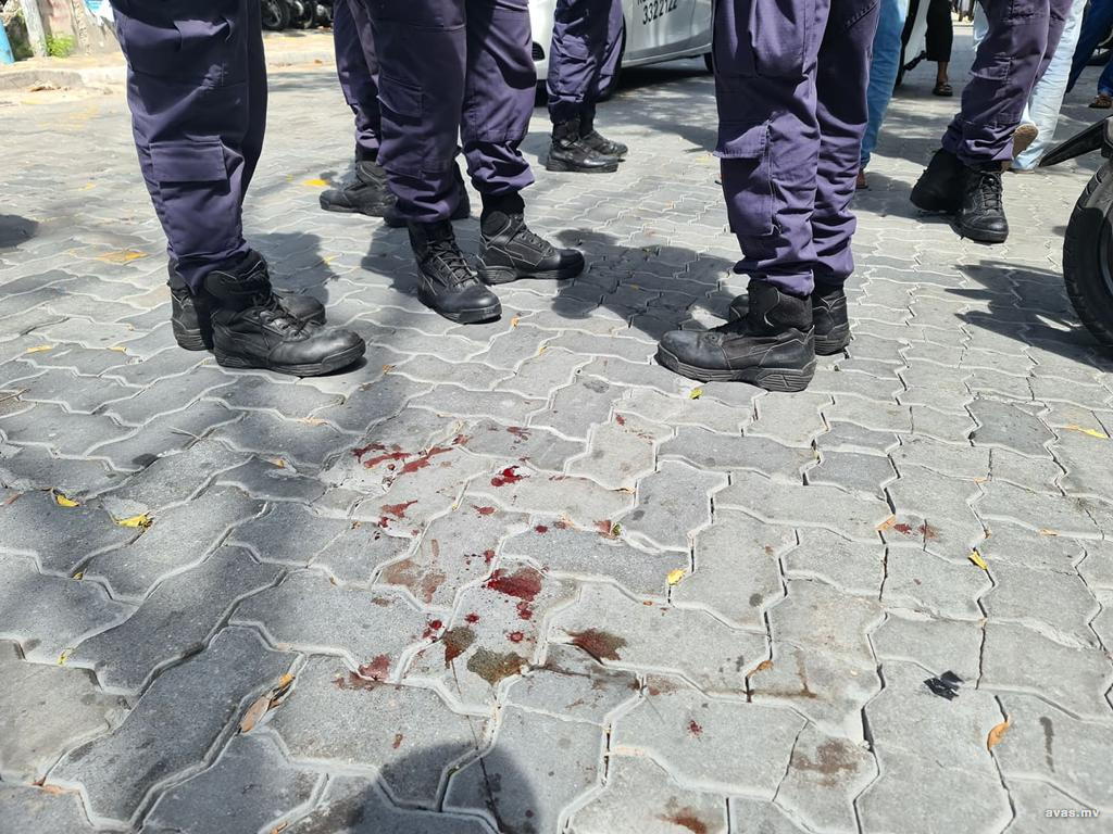 ފޭރިގެން ފިލަން ދުއްވި ސައިކަލަކުން ޖެހި ނުރައްކާތެރި އެކްސިޑެންޓެއް ހިނގައިފި