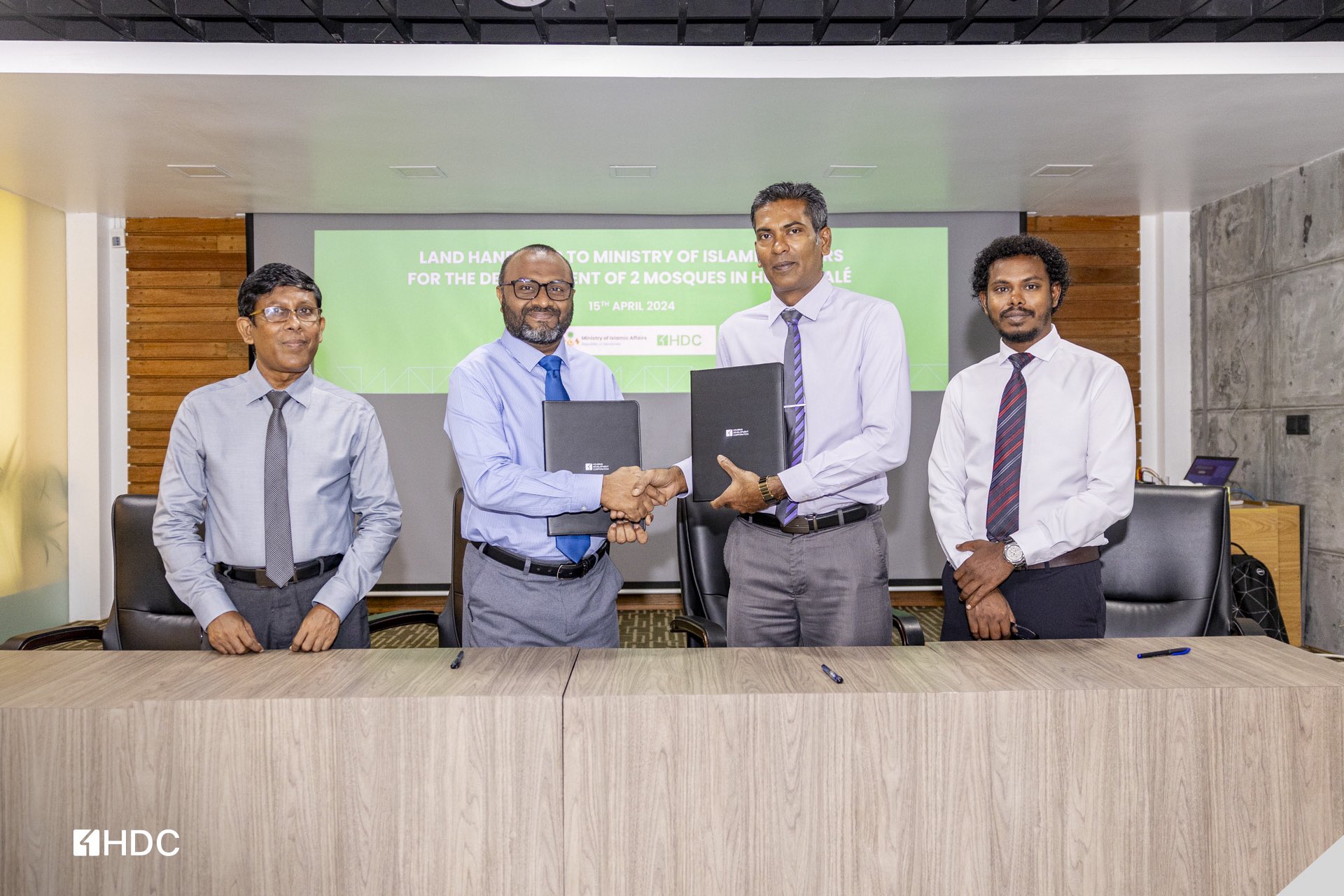 ހުޅުމާލޭގައި މިސްކިތް ބިނާކުރަން ދެ ބިން ހަވާލުކޮށްފި