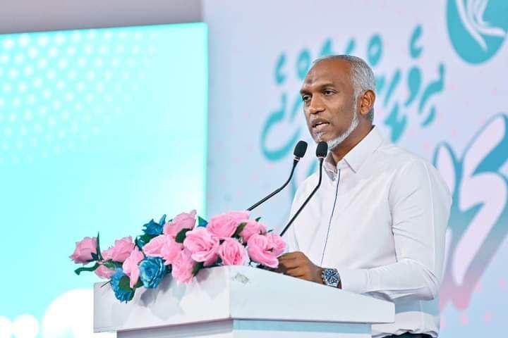 އިދިކޮޅު ފަރާތްތަކުން މަޖިލިސް ބޭނުންވަނީ ބަޣާވާތްކޮށް ސަރުކާރު ވައްޓާލަން؛ ޒިންމާދާރުކުރާކަށް ނޫން: ރައީސް