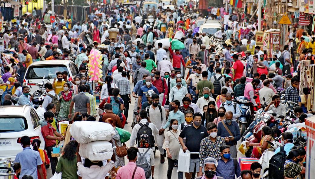 މުމްބާއީގައި އަނެއްކާވެސް ރައްކާތެރިކަމުގެ ފިޔަވަޅުތައް ވަރުގަދަ ކޮށްފި