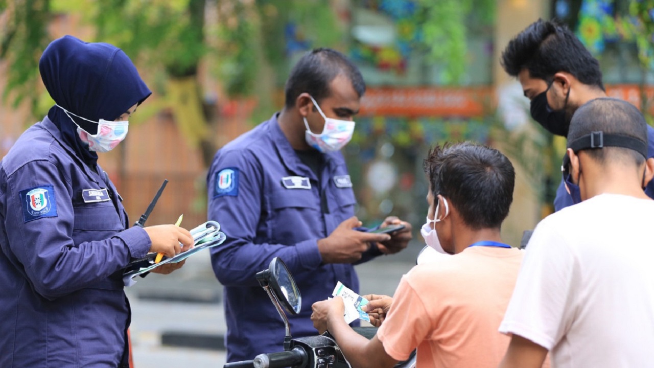 އެޗްޕީއޭގެ ފިޔަވަޅުތަކާ ޚިލާފުވި 267 މީހަކު ޖޫރިމަނާ ކޮށްފި