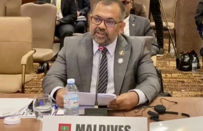 ރަސްމީ ދަތުރުފުޅެއްގައި ފޮރިން މިނިސްޓަރު އެމެރިކާއަށް