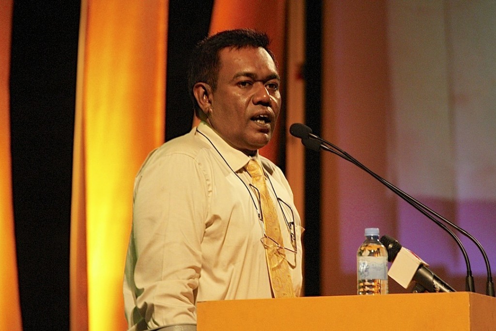 އިބްރާ ސަރުކާރަށް؛ ހައްގުތައް ކަށަވަރު ނުކޮށްދެވޭނަމަ ރައްޔިތުން އަތުން ޓެކްސް ނުނަގާ