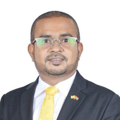 ސިވިލް ސާވިސް ކޮމިޝަންގެ މެމްބަރުން ވަގުތުން ވަކިކުރަންޖެހޭ- ނިހާދު