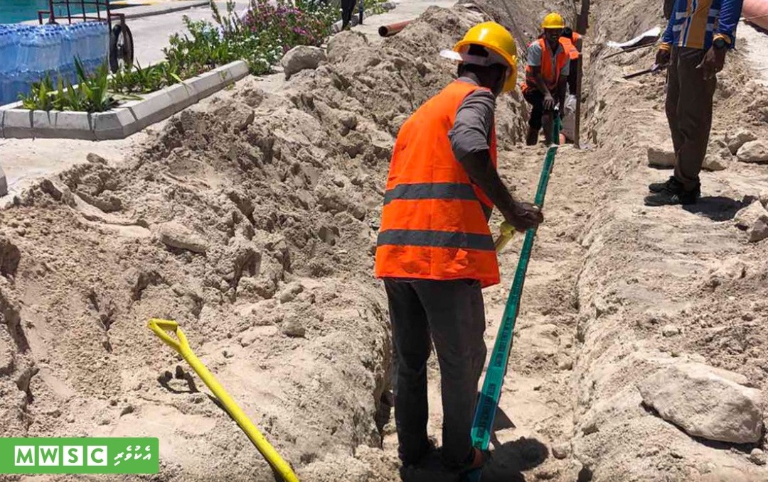 ކެންދޫގައި ހޮޅި ވަޅުލުމުގެ މަސައްކަތް ކުރިއަށް