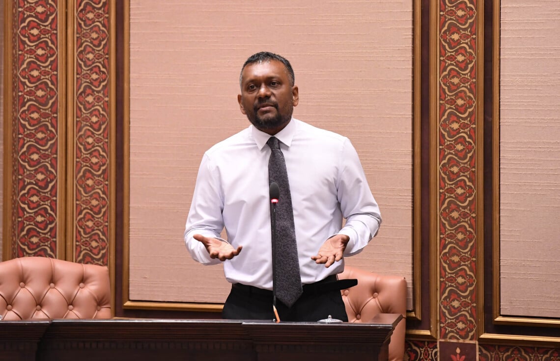 މައްސަލަ ބޮޑުވި އެއާޕޯޓާބެހޭ އިސްލާހު އަލުން ގެޒެޓްކޮށްފި