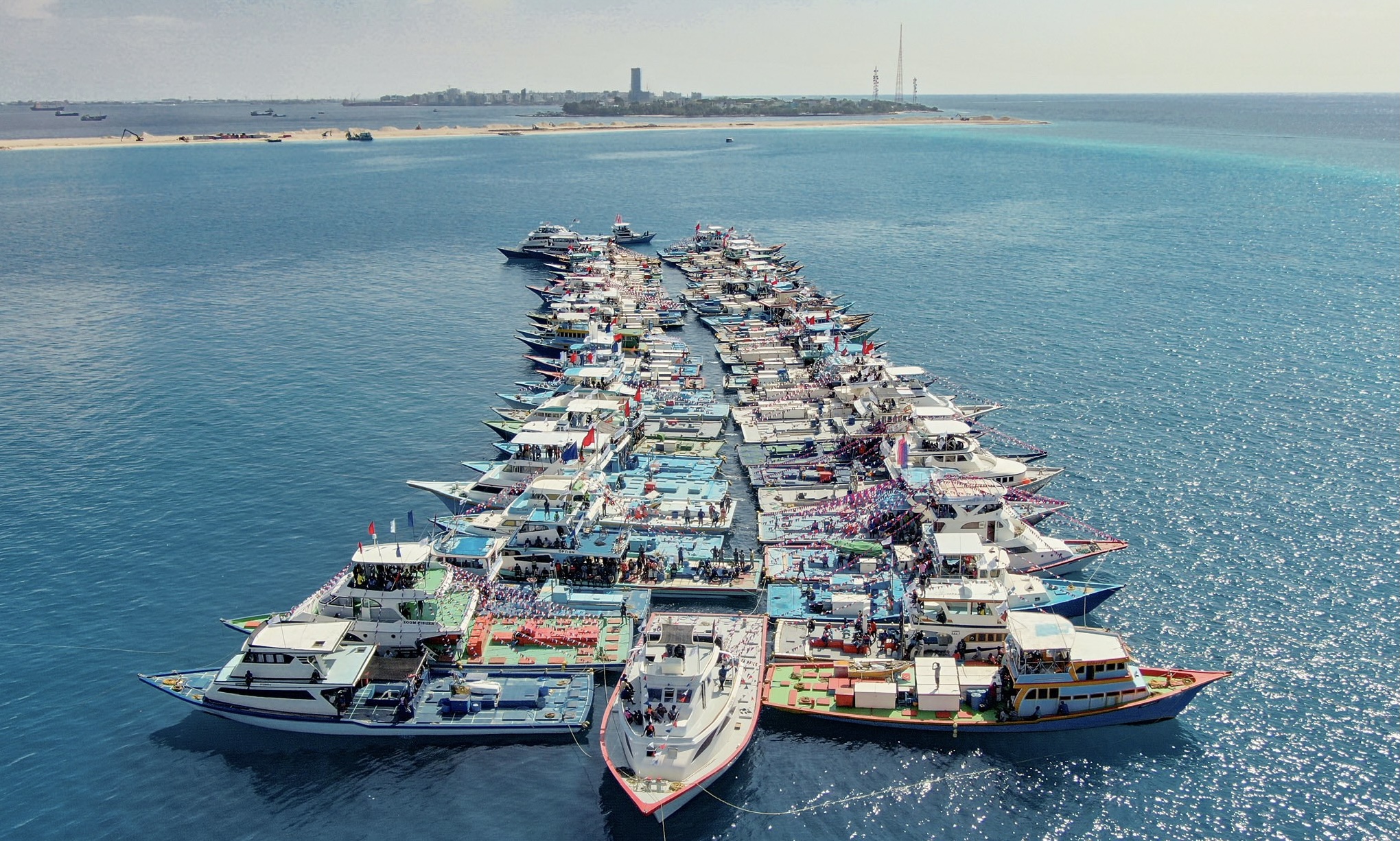 ބޮޑު ކަންނެލި ނުކިރޭތީ މަޖިލީހަށް ހުށައެޅި ކުއްލި މައްސަލަ ބަލައިގެންފި