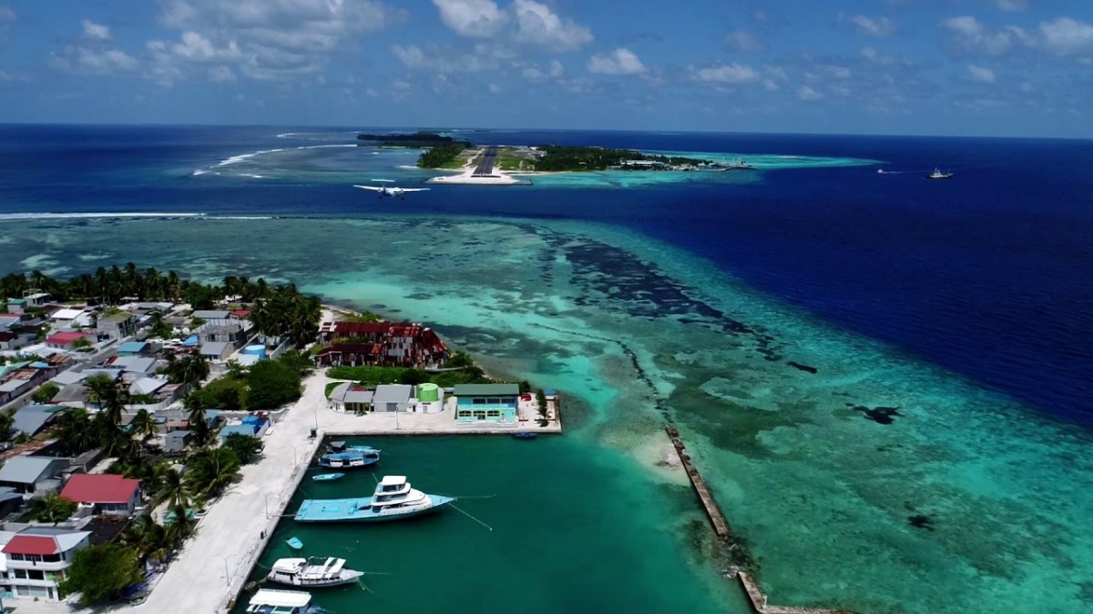 ގއ. ވިލިނގިލީ ސަފާރީއެއް ބަނުމަށް ހަދާފައިވާ ހަރުގެއެއްގައި ރޯވެ އަނދައިފި