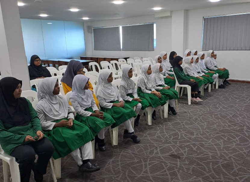 މި ސަރުކާރުގެ ފުރަތަމަ 14 ހަފްތާގެ ތެރޭގައި އަރަބިއްޔާ ސްކޫލުގެ ބިންގާ އަޅާނެ: މިނިސްޓަރ