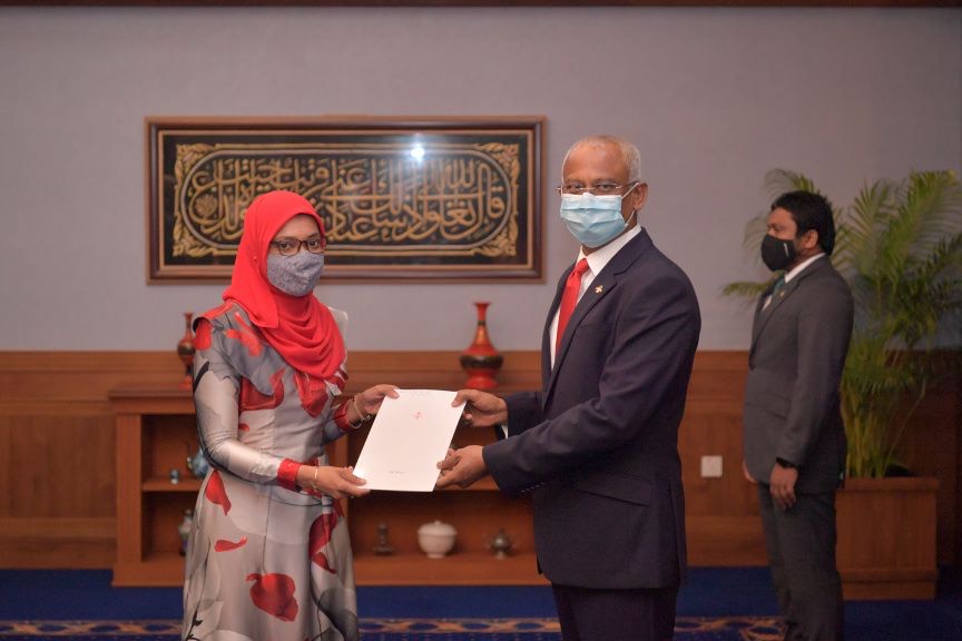 އެޗްއާރުސީއެމަށް މެމްބަރަކު އައްޔަނުކުރަން ފޮނުވި 14 ނަން ކޮމިޓީއަށް