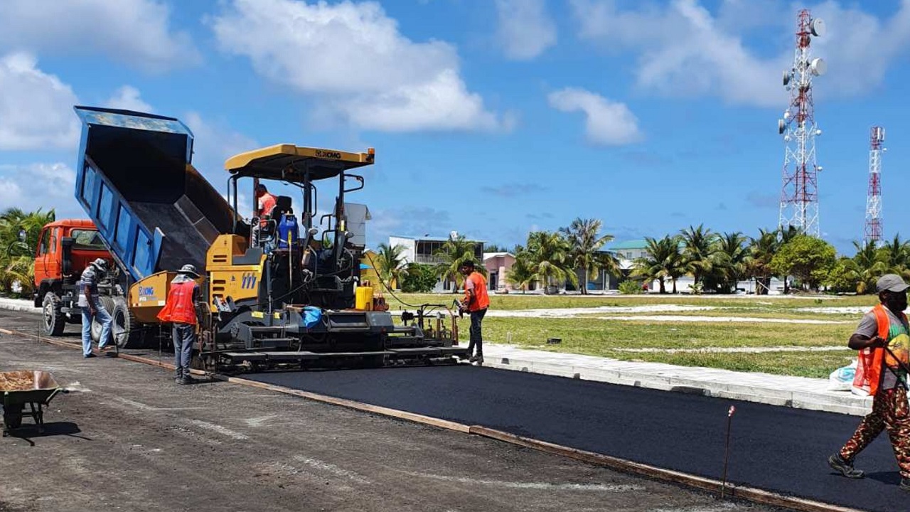ދުވާފަރު މަގުތައް ޒަމާނީ ފެންވަރަކަށް ހެދުމުގެ މަޝްރޫޢު ބާރަށް ކުރިޔަށް - އެމްޓީސީސީ