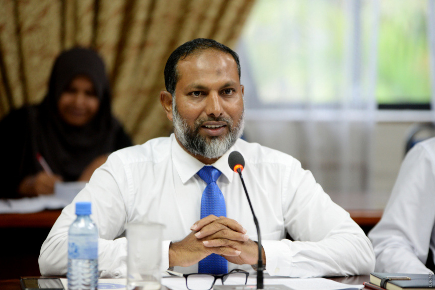 އިމްރާނަށް ގޯސްވީ މީޑިއާތައް: އޮޅުނީ މީޑިއާތަކަށް؛ އެކަމަކު މަޢާފަށް އެދިވަޑައިގެންނެވި