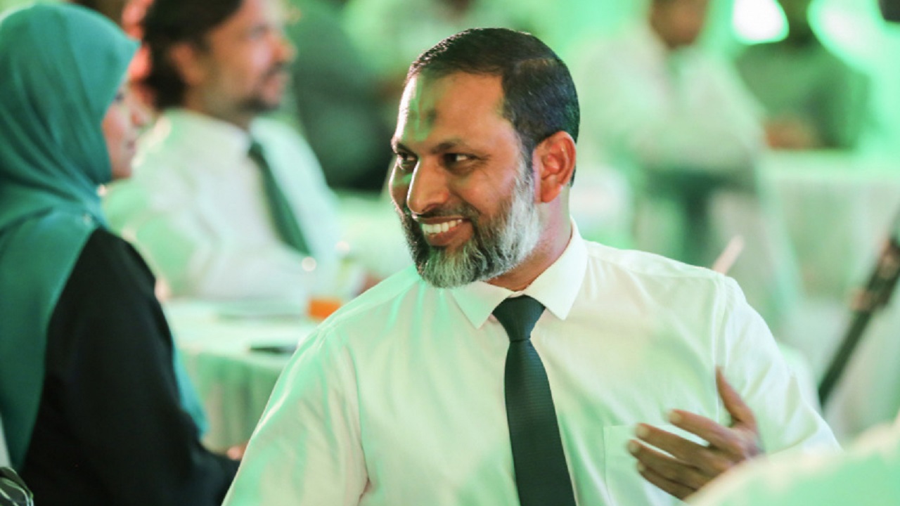 މަސްތުވާތަކެތީގެ ނެޓްވޯކްތައް އަތުލައިގަތުން އިތުރުކުރެވިއްޖެ: އިމްރާން